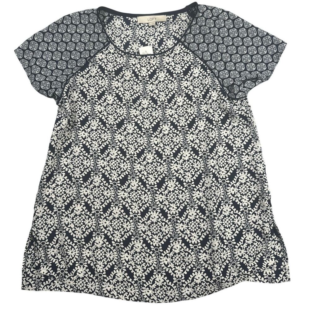 Ann Taylor LOFT Blouse Women’s Small Black White Medallion Patterned Career Top